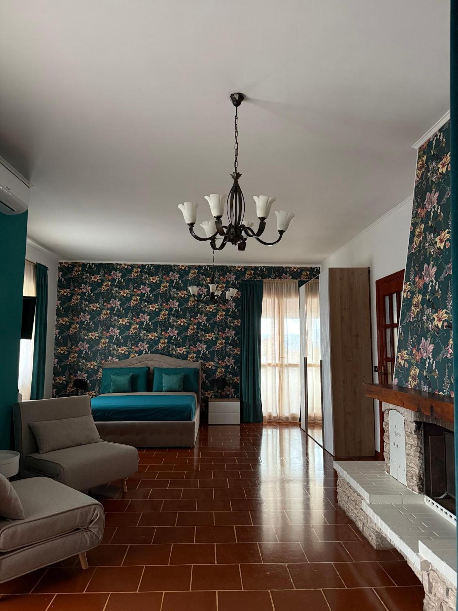 Bed and Breakfast Palm House à Lamezia Terme Extérieur photo