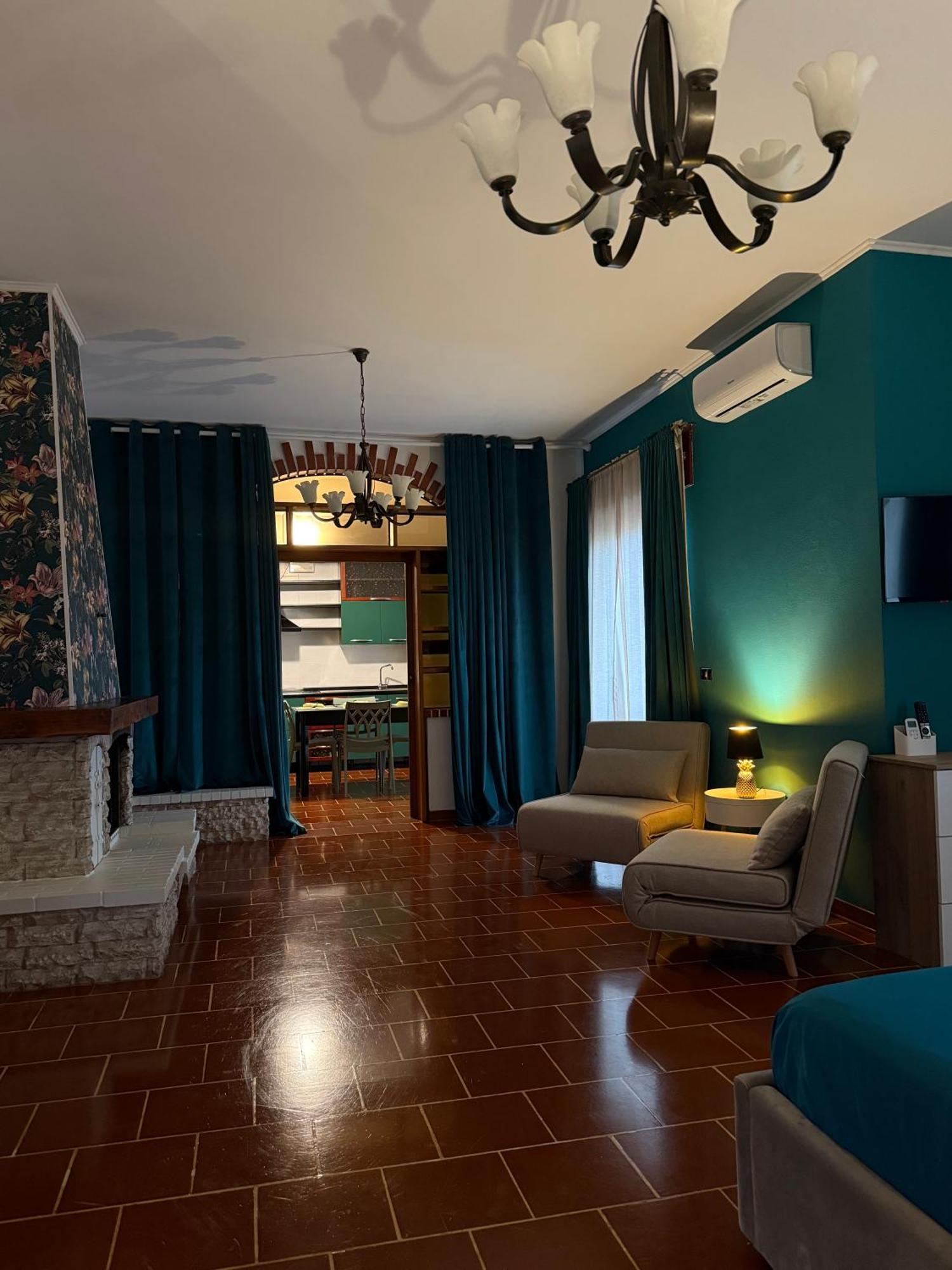 Bed and Breakfast Palm House à Lamezia Terme Extérieur photo